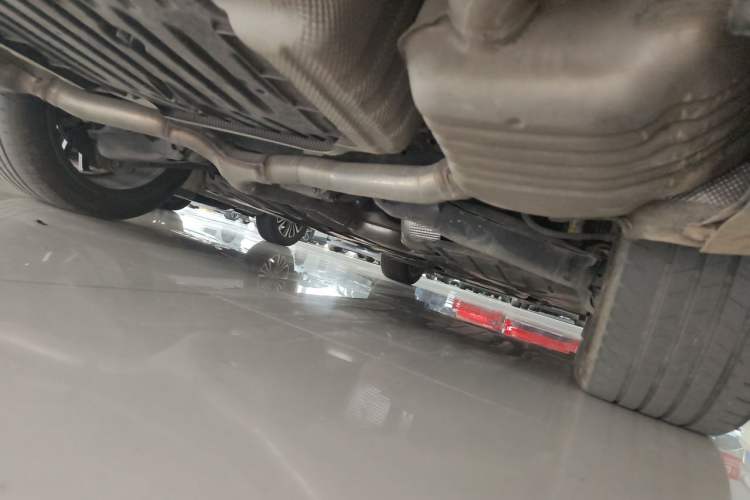 Used Mercedes-Benz E-Class 2022 Second Facelift E 260 L Chassis Rear Right
