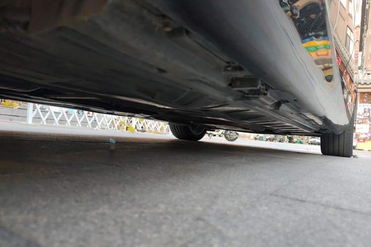 Used Mercedes-Benz E-Class 2022 Updated E 300 L Stylish Edition Chassis Rear Right