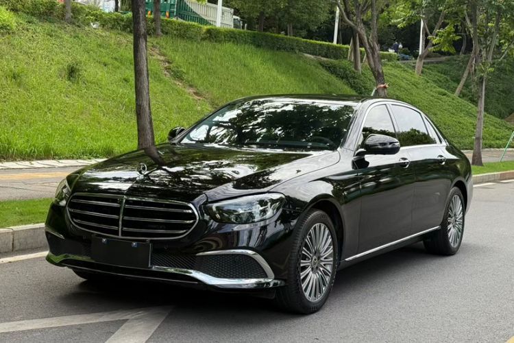 Used Mercedes-Benz E-Class 2022 Revised Version E 300 L Luxury Edition Guazi used car, China used car export, Used car for sale, Used cars, Cheapest cars for sale