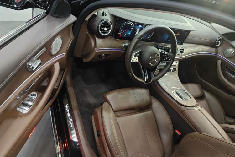 Used Mercedes-Benz E-Class 2022 Updated E 300 L Luxury Edition Driver Seat