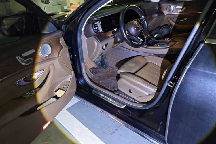 Used Mercedes-Benz E-Class 2022 Updated E 300 L Luxury Edition Driver Seat