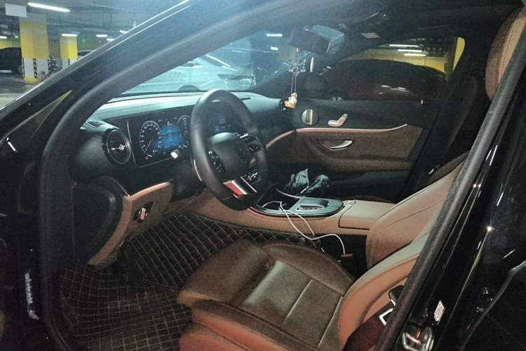 Used Mercedes-Benz E-Class 2022 E 260 L Sport Edition Driver Seat