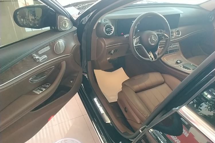 Used Mercedes-Benz E-Class 2022 Second Facelift E 300 L Luxury Edition Driver Seat