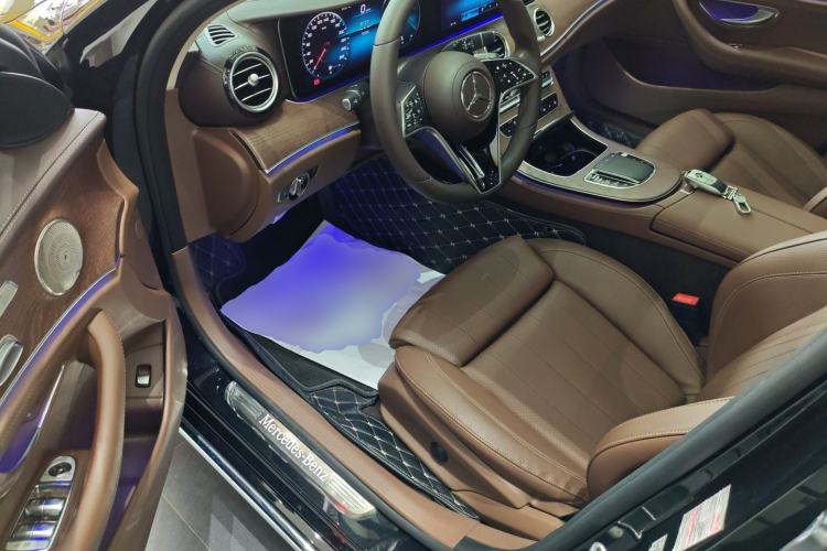 Used Mercedes-Benz E-Class 2022 Updated E 300 L Luxury Edition Driver Seat