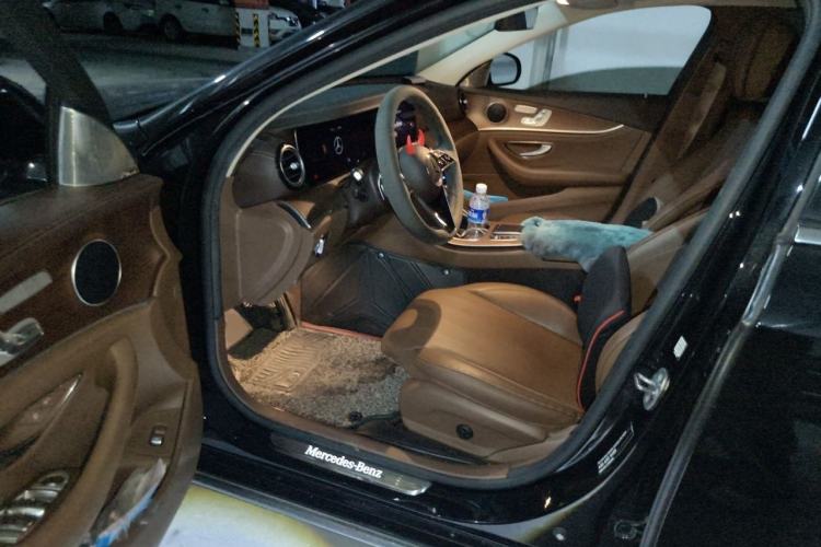 Used Mercedes-Benz E-Class 2022 Revised Version E 300 L Fashion Edition Driver Seat