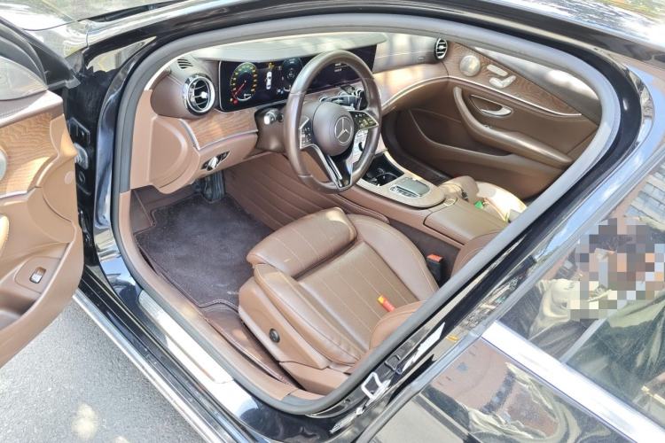 Used Mercedes-Benz E-Class 2022 Updated E 300 L Stylish Edition Driver Seat