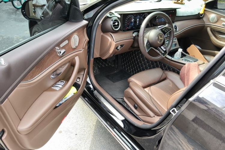 Used Mercedes-Benz E-Class 2022 Second Facelift E 300 L Luxury Edition Driver Seat