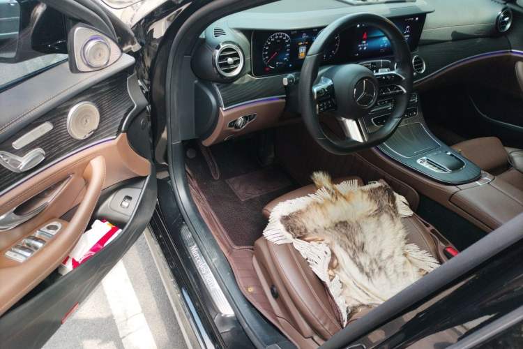 Used Mercedes-Benz E-Class 2022 Second Facelift E 260 L Sport Edition Driver Seat