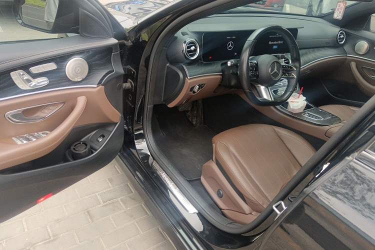Used Mercedes-Benz E-Class 2022 E 300 Stylish Sports Edition Driver Seat