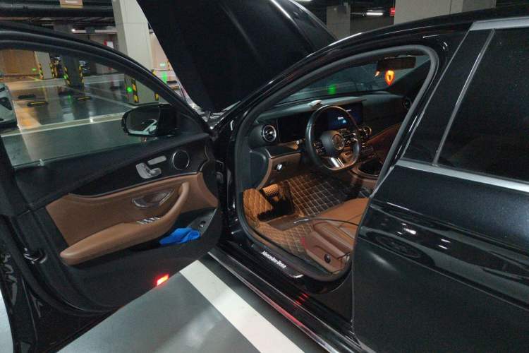 Used Mercedes-Benz E-Class 2022 E 300 L Sporty and Stylish Model Driver Seat