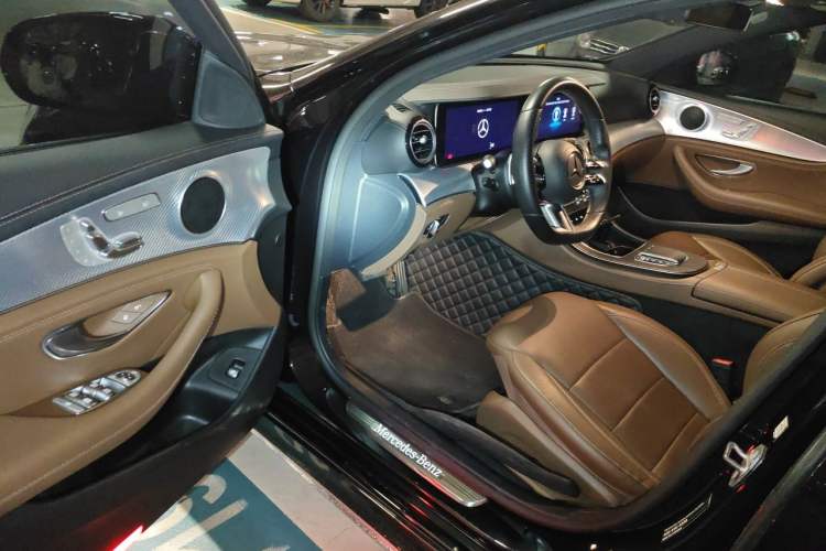 Used Mercedes-Benz E-Class 2022 Revised Version E 300 L Sporty and Stylish Edition Driver Seat
