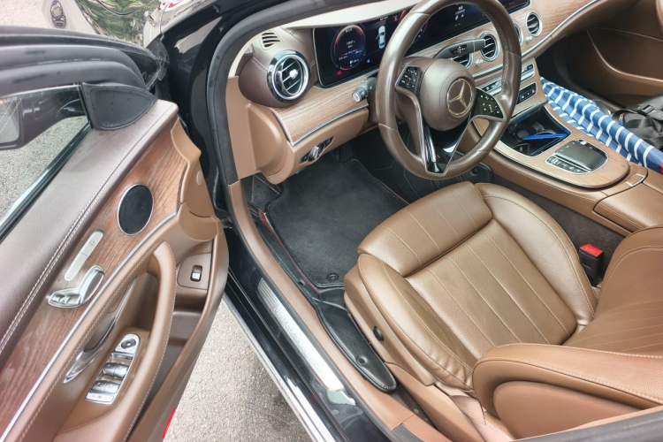 Used Mercedes-Benz E-Class 2022 E 260 L Driver Seat