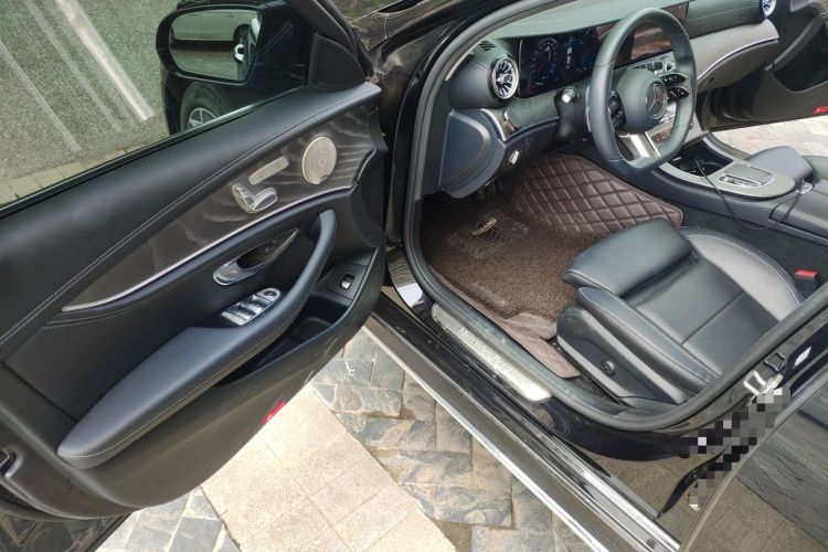 Used Mercedes-Benz E-Class 2022 Revised E 300 L Sport Luxury Edition Driver Seat