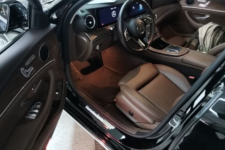 Used Mercedes-Benz E-Class 2022 Updated E 300 L Stylish Edition Driver Seat