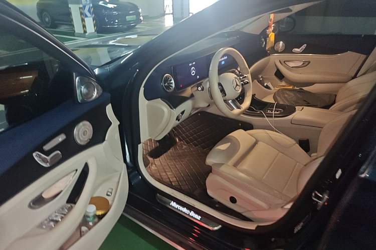 Used Mercedes-Benz E-Class 2022 Restyled E 260 L Sport Edition Driver Seat