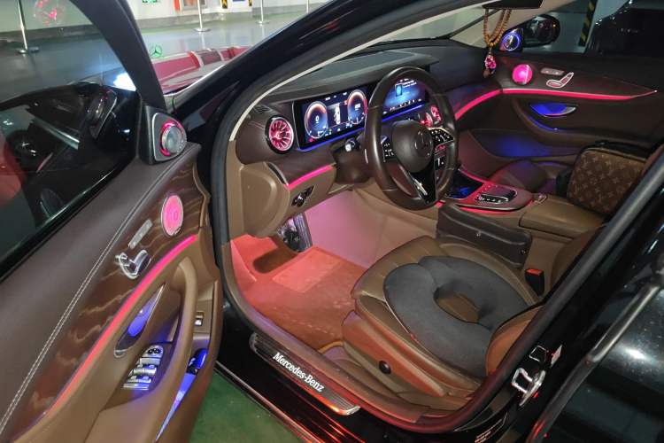 Used Mercedes-Benz E-Class 2022 Updated E 300 L Luxury Edition Driver Seat