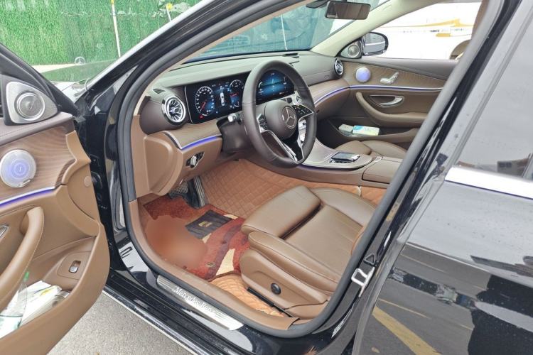 Used Mercedes-Benz E-Class 2022 E 260 L Driver Seat