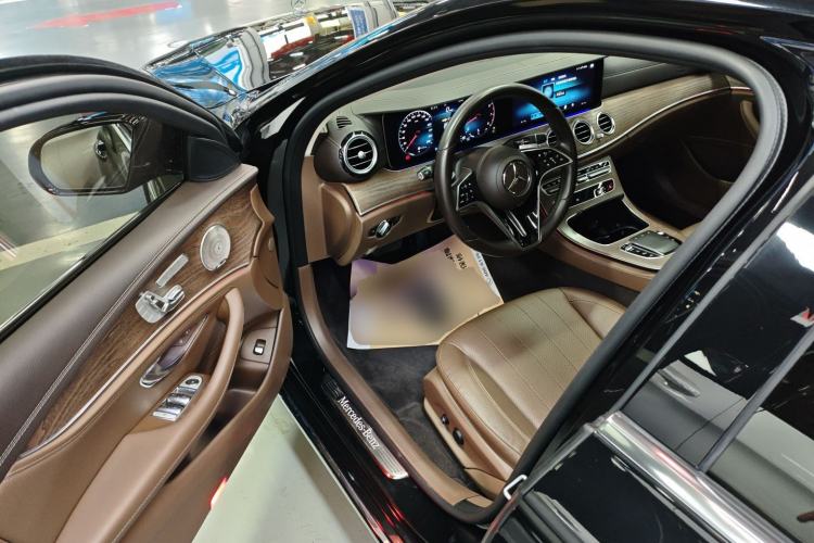 Used Mercedes-Benz E-Class 2022 Revised Version E 300 L Luxury Edition Driver Seat