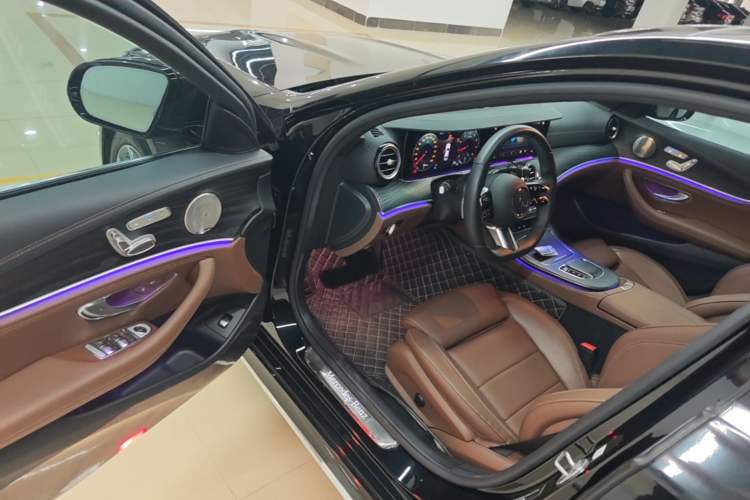 Used Mercedes-Benz E-Class 2022 Second Facelift E 300 L Sport Luxury Edition Driver Seat