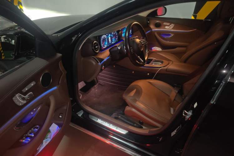 Used Mercedes-Benz E-Class 2022 Revised Version E 300 L Fashion Edition Driver Seat