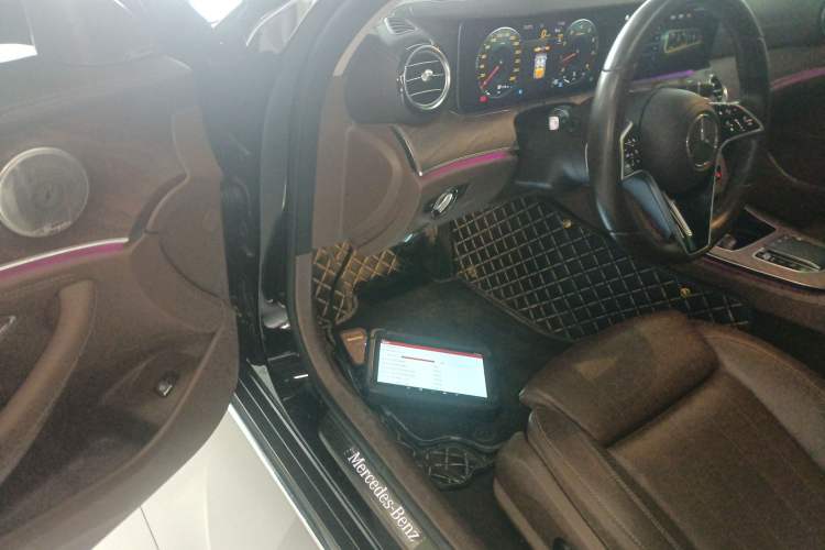 Used Mercedes-Benz E-Class 2022 Second Facelift E 260 L Driver Seat