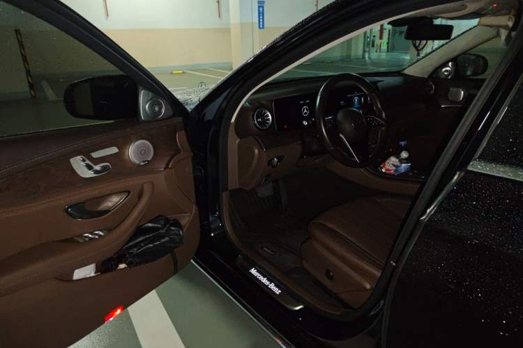 Used Mercedes-Benz E-Class 2022 Updated E 300 L Stylish Edition Driver Seat