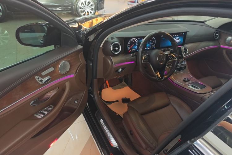 Used Mercedes-Benz E-Class 2022 Updated E 300 L Luxury Edition Driver Seat