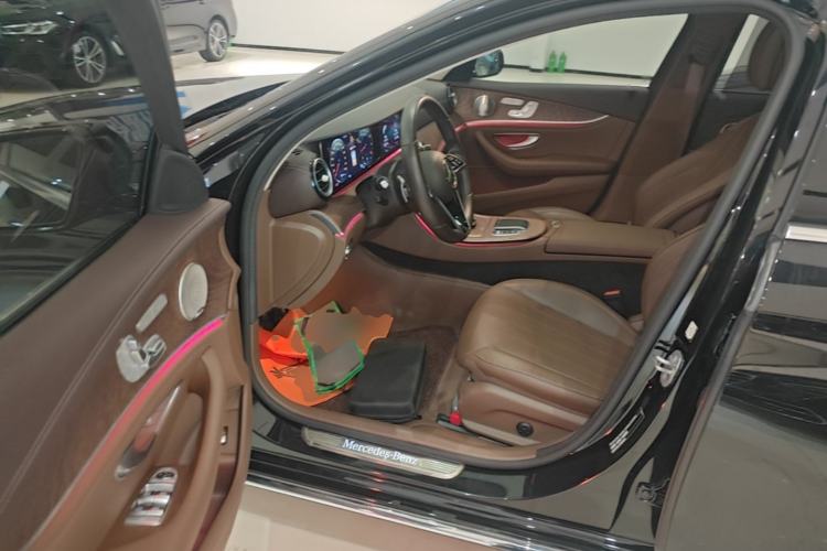 Used Mercedes-Benz E-Class 2022 Revised Version E 300 L Luxury Edition Driver Seat
