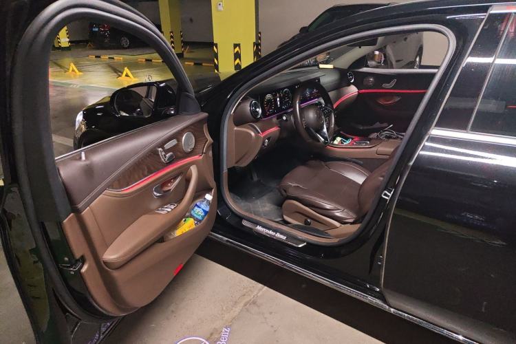 Used Mercedes-Benz E-Class 2022 Second Facelift E 260 L Driver Seat