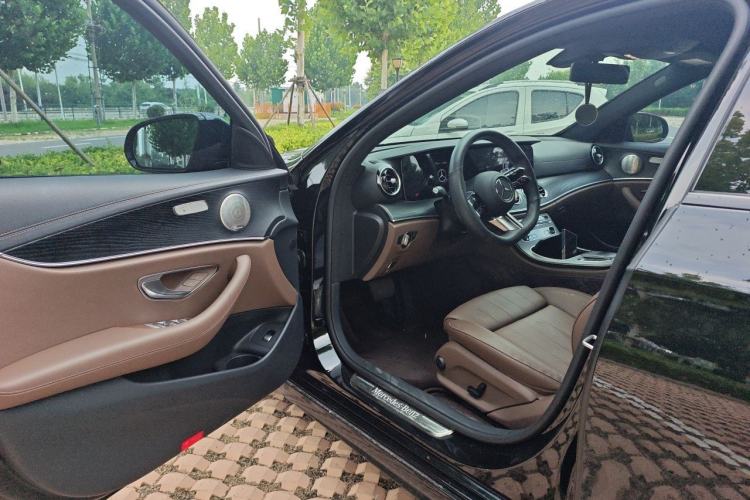 Used Mercedes-Benz E-Class 2022 E 300 Stylish Sports Edition Driver Seat