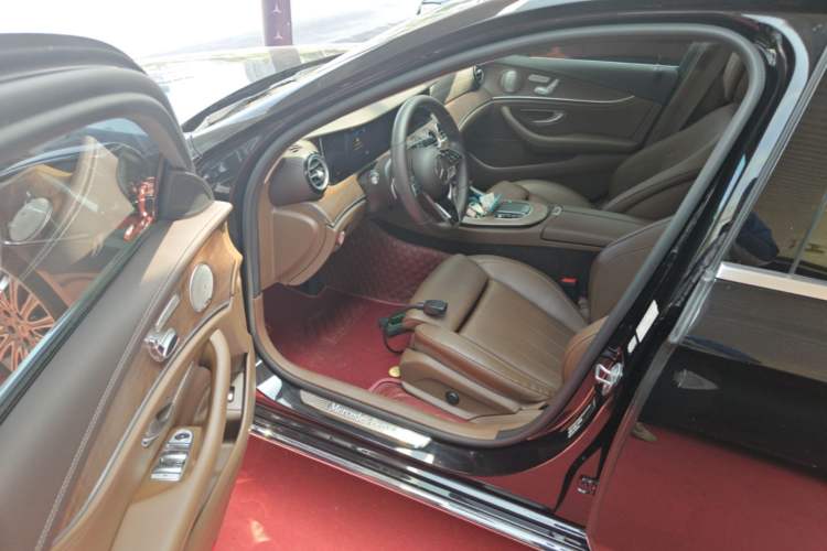 Used Mercedes-Benz E-Class 2022 Updated E 300 L Luxury Edition Driver Seat