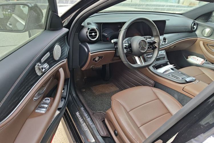 Used Mercedes-Benz E-Class 2022 Revised Version E 300 L Sport Luxury Edition Driver Seat