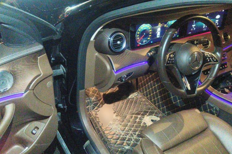 Used Mercedes-Benz E-Class 2022 Updated E 300 L Luxury Edition Driver Seat