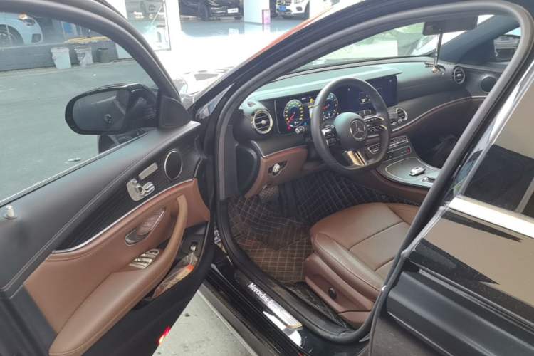Used Mercedes-Benz E-Class 2022 Revised Version E 300 L Sporty and Stylish Edition Driver Seat