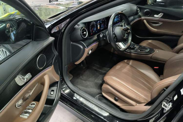 Used Mercedes-Benz E-Class 2022 E 260 Stylish Sports Edition Driver Seat