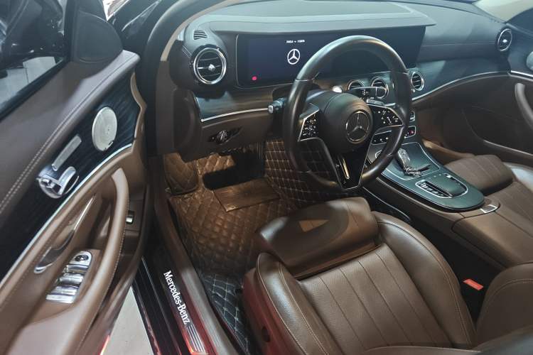 Used Mercedes-Benz E-Class 2022 Updated E 300 L Luxury Edition Driver Seat