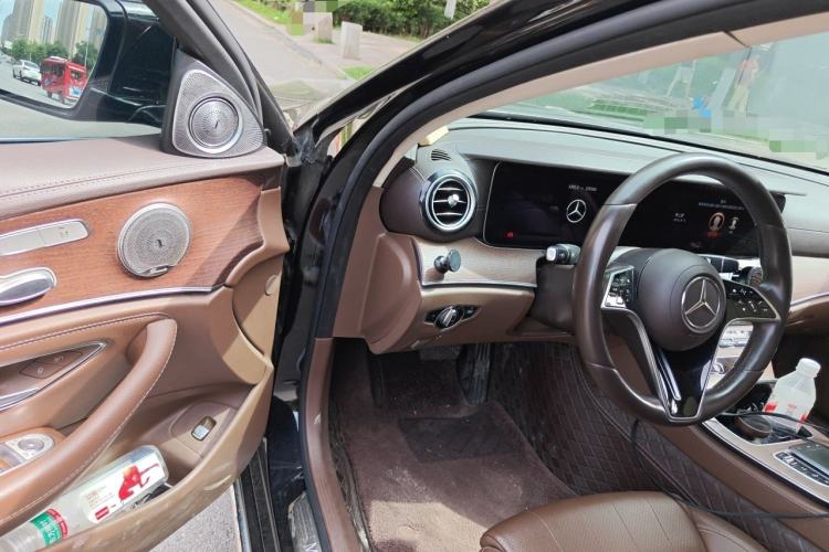 Used Mercedes-Benz E-Class 2022 Second Facelift E 260 L Driver Seat