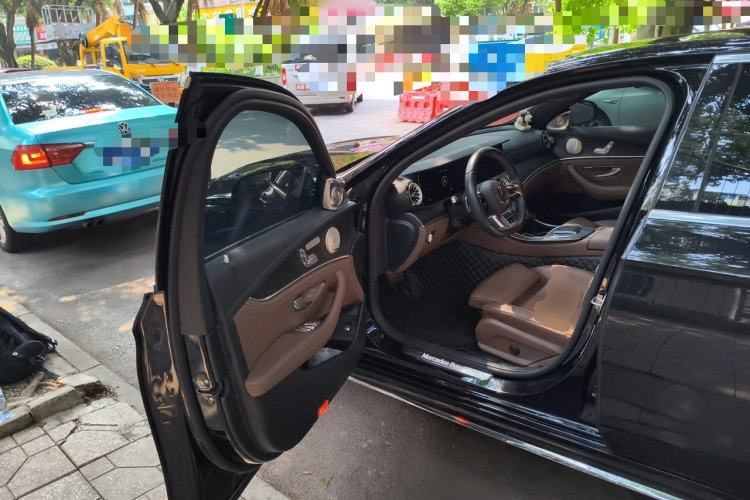 Used Mercedes-Benz E-Class 2022 Restyled E 260 L Sport Edition Driver Seat