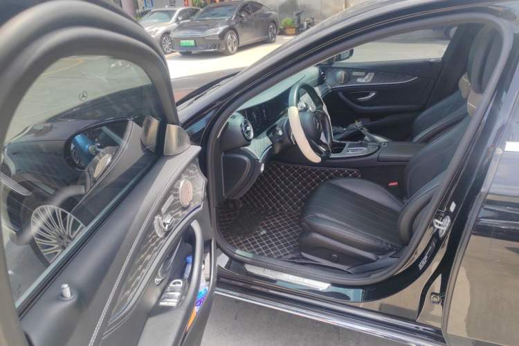 Used Mercedes-Benz E-Class 2022 E 300 L Stylish Model Driver Seat