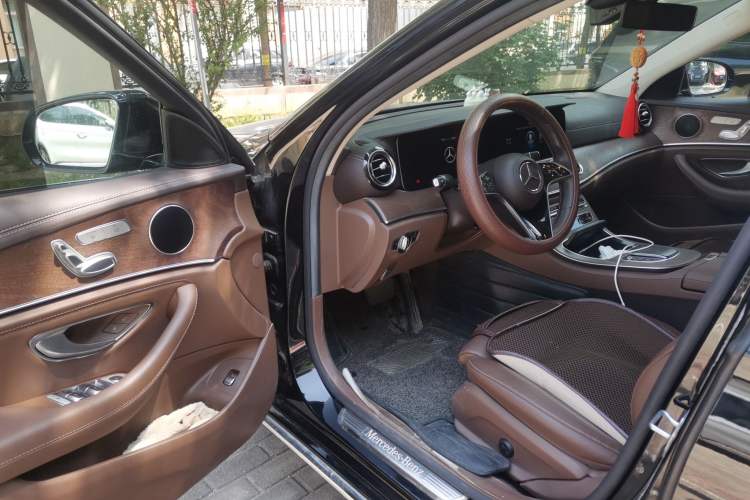 Used Mercedes-Benz E-Class 2022 Updated E 300 L Stylish Edition Driver Seat
