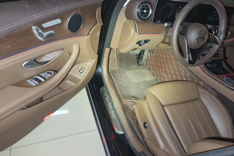 Used Mercedes-Benz E-Class 2022 Second Facelift E 260 L Driver Seat