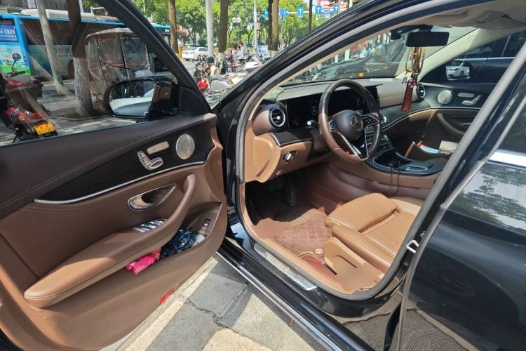 Used Mercedes-Benz E-Class 2022 Second Facelift E 300 L Luxury Edition Driver Seat
