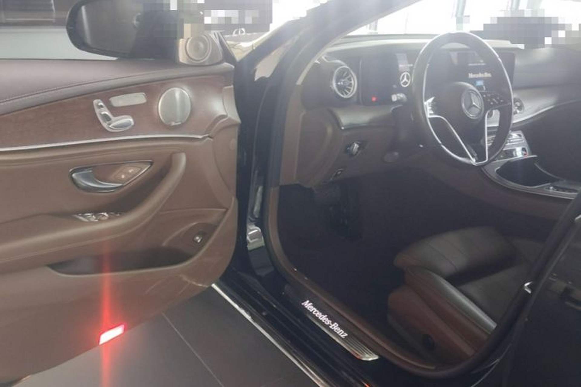 Used Mercedes-Benz E-Class 2022 Second Facelift E 300 L Fashion Edition Driver Seat