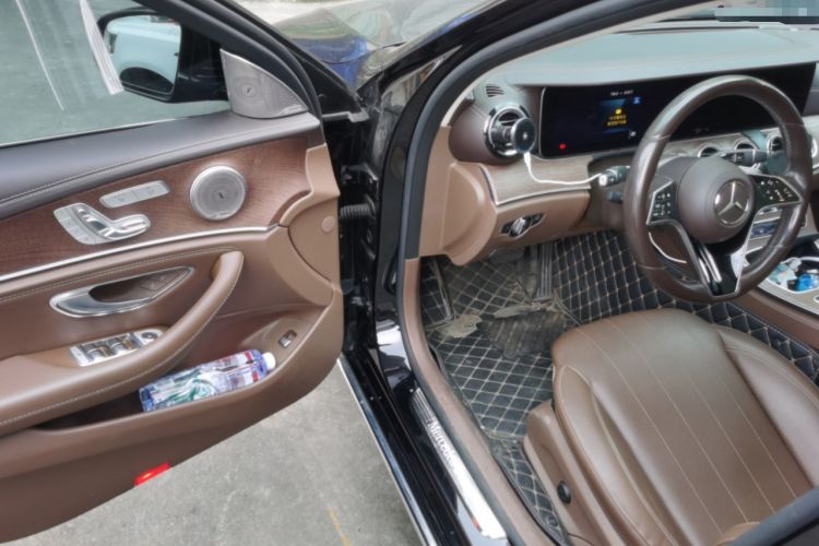Used Mercedes-Benz E-Class 2022 Revised Version E 300 L Fashion Edition Driver Seat
