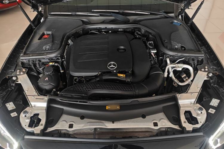 Used Mercedes-Benz E-Class 2022 Second Facelift E 300 L Fashion Edition Engine Bay