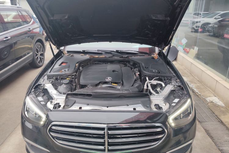 Used Mercedes-Benz E-Class 2022 Updated E 260 L Engine Bay