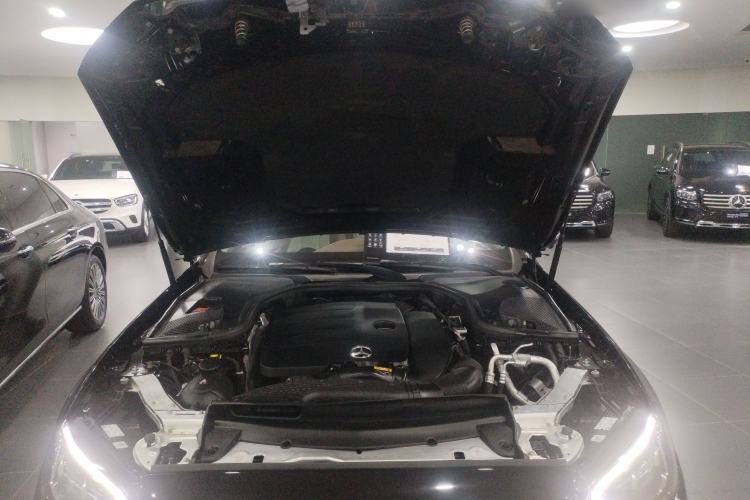 Used Mercedes-Benz E-Class 2022 Second Facelift E 300 L Fashion Edition Engine Bay