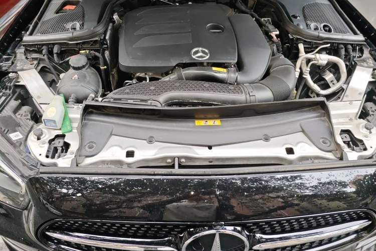 Used Mercedes-Benz E-Class 2022 E 300 L Sport Luxury Edition Engine Bay