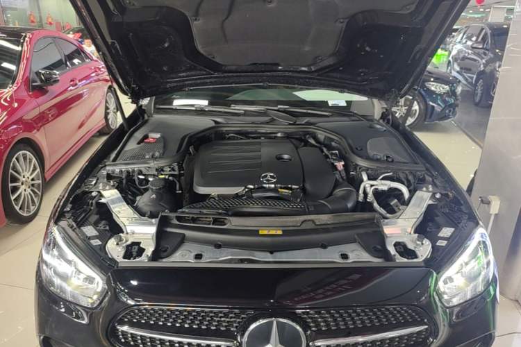 Used Mercedes-Benz E-Class 2022 E 260 L Sport Edition Engine Bay