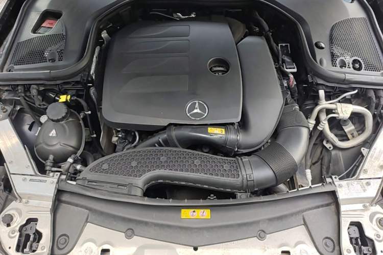 Used Mercedes-Benz E-Class 2022 Updated E 300 L Stylish Edition Engine Bay